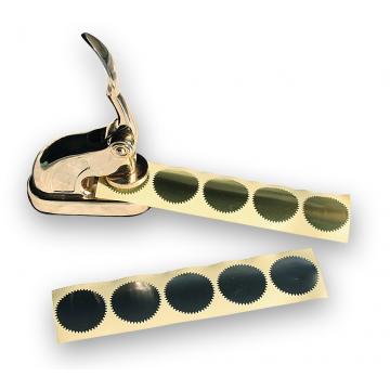 Round sticker with indented edges - silver